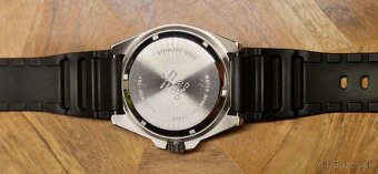 Casio MDV-107 - 6