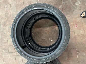 Pirelli P Zero letné r21 - 6