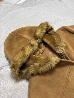 Dámsky zimný kabát KARA – vintage shearling štýl, hnedý - 6