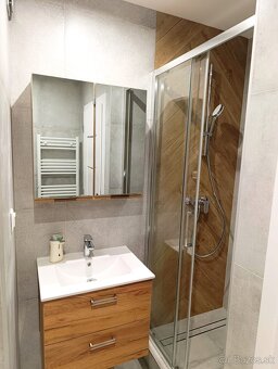 prenajmem 2 izbový byt - 6