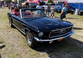 Mustang kabriolet (1967) – Prenajali si ho aj Geissenovci - 6