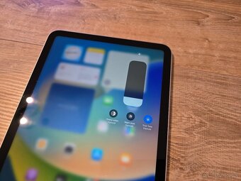 Apple iPad 10 64GB - 6