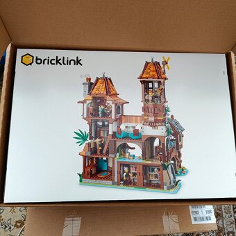 LEGO BrickLink 910048 Riverside Scholars - 6