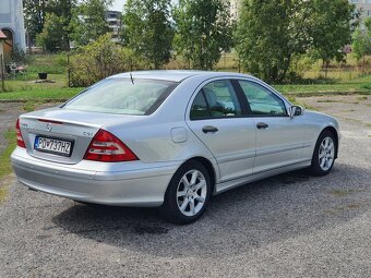 Mercedes C220 CDI Elegance| 11/2005 W203 110kW M6 | 199t km - 6