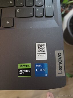 Lenovo LOQ 15IRH8 + 5r. zár. + monitor zadarmo - 6