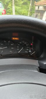 Citroën Berlingo 1.6 HDI - 6