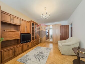 Zrekonštruovaný 3 izbový byt s loggiou- Mozartova Trnava - 6
