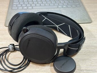Steelseries Arctis 9 Wireless - 6