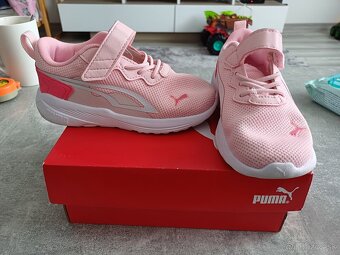 Dievcenske tenisky puma+ sandale nike - 6
