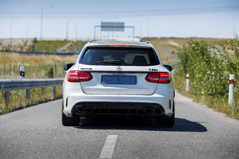 Mercedes C63S AMG Performance, 74000 km, 2017, krásny stav - 6