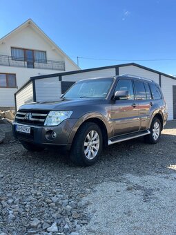 Mitsubishi Pajero 147kw 7 miestne - 6