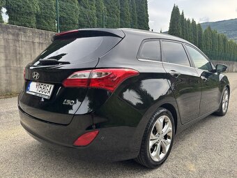 Hyundai I30 1.6 CDRi, STYLE, Kúpené v SR, Nová STK, - 6