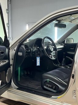Lexus is300 manual - 6