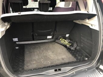 Renault Scenic III 1.5 dCi Expression EDC A/T6 automat - 6