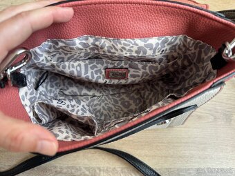 Guess kabelka - 6