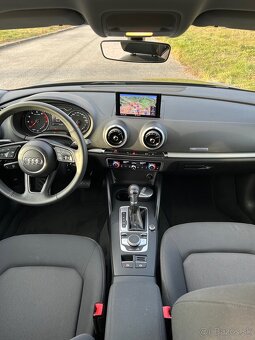 Audi A3 Sportback 35 TFSI Stronic 110kw - 6