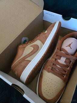 Nike Air Jordan 1 Low SE tenisky - 6