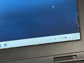 #107 Dell Latitude 5590/i5 8350U/32GB DDR4/256GB SSD - 6