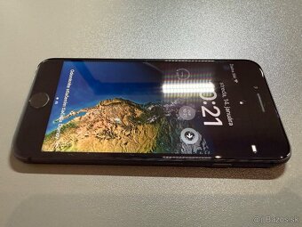 iPhone 8 64GB Space Gray - 6