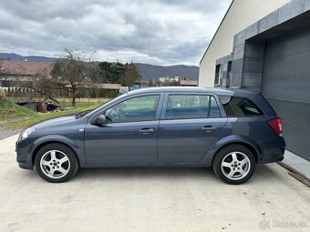 Opel Astra Caravan 1.9 CDTi r.v2010 - 6