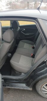 SEAT IBIZA 1.4 BENZÍN – NOVÁ STK – SPOĽAHLIVÉ - 6