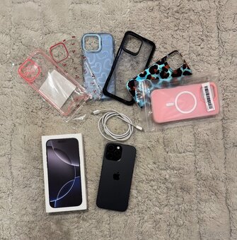 iPhone 16 Pro Max 256GB - 6