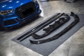 Zadný difúzor zo svetlom Audi RS3 FullCarbon - 6