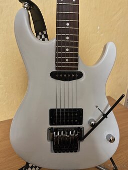 Ibanez - 6