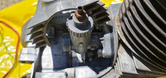Motor + dynamo + karburátor + kabeláž - JAWA ČZ 175 / 356 - 6