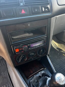 Predám Volkswagen Golf IV - 6