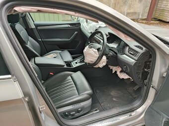 Rozpredám Škoda Superb 3 kombi elegance DSG AdBlue - 6