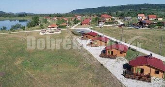 Na predaj pozemky pri obľúbenom rekreačnom a rybárskom stred - 6