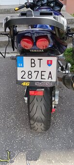 YAMAHA FZS 1000 FAZER - 6