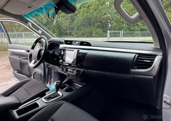 Toyota Hilux 2.4 D-4D nafta automat 110 kw - 6