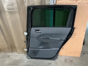 Peugeot 5008 - prodej dveří. - 6