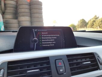 BMW 320ed Efficient Dynamics F30 11/2012 - 6