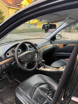 Mercedes Benz W211 E220 CDI Avangarde - 6