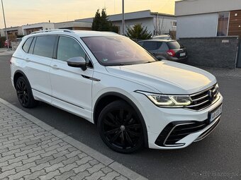 Tiguan Allspace R-Line 4motion DSG 147kW 4x4 Virtual Matrix - 6
