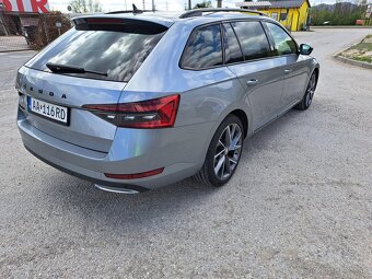 Škoda Superb Combi 2.0 Tdi SPORTLINE - 6