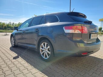 Toyota Avensis 2.2 diesel, Automat - 6