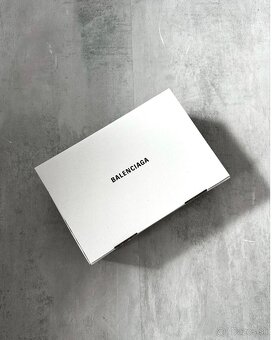 BALENCIAGA mikina - 6