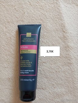 Nová kozmetika Avon a 2 špirály Oriflame ceny od 0,90€ - 6