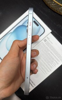 Iphone 15 128GB modrý - 6