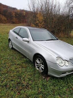 Mercedes c - 6