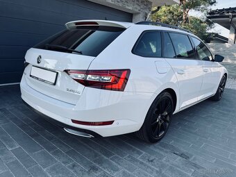 Škoda Superb Combi 2.0TDi DSG Sportline - 6