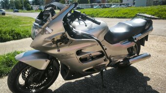 Honda ST1100 Pan European - 6