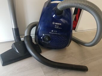 Klasický výkonný vysávač zn. Bosch GL-20 Blue - 6