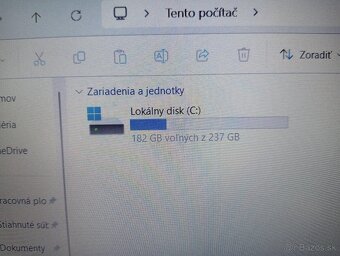 predám Lenovo V15-IIL / Intel core i5 / 20gb ram / WIN 11 - 6