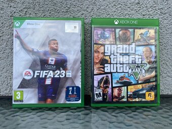 Xbox one S na 1 TB + hry FIFA 2023 a GTA 5 - 6
