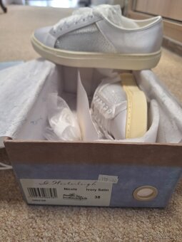 Svadobné tenisky veľ. 37,38 - 6